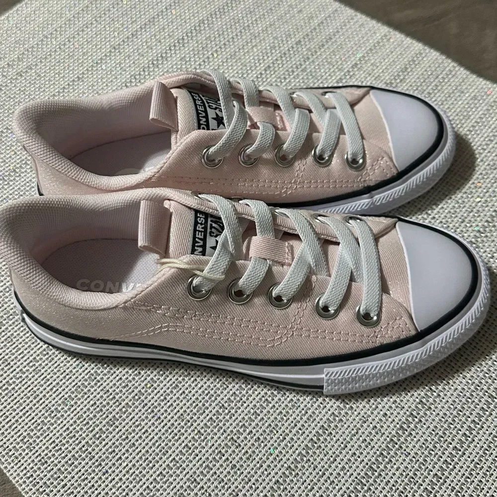 Converse 13 & 1,2,3 Girls Light Pink Metallic White Black Brown Soles Sneakers